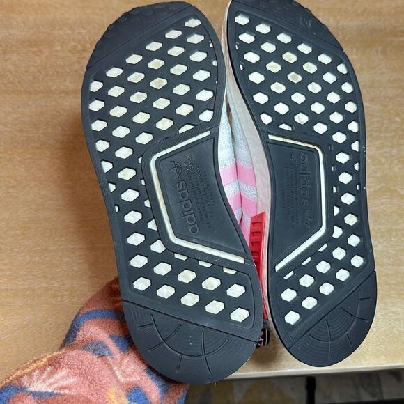 Adidas NMD R1 - Picture 10 of 11